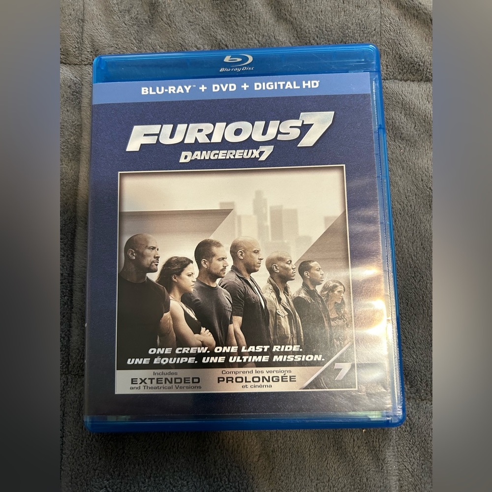 DVD/BLU RAY - BUNDLE 4 FOR $25 FURIOUS7